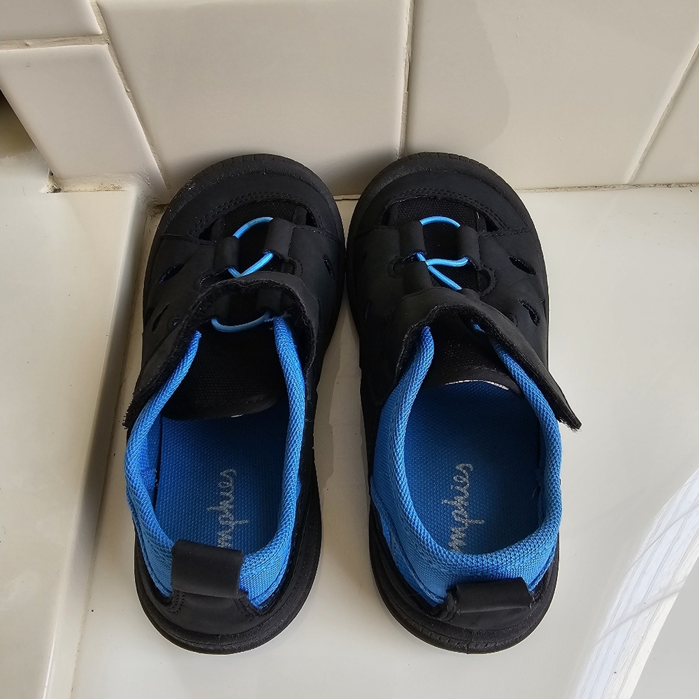 Oomphies size 12 little kids Blue Sandal Water Shoe